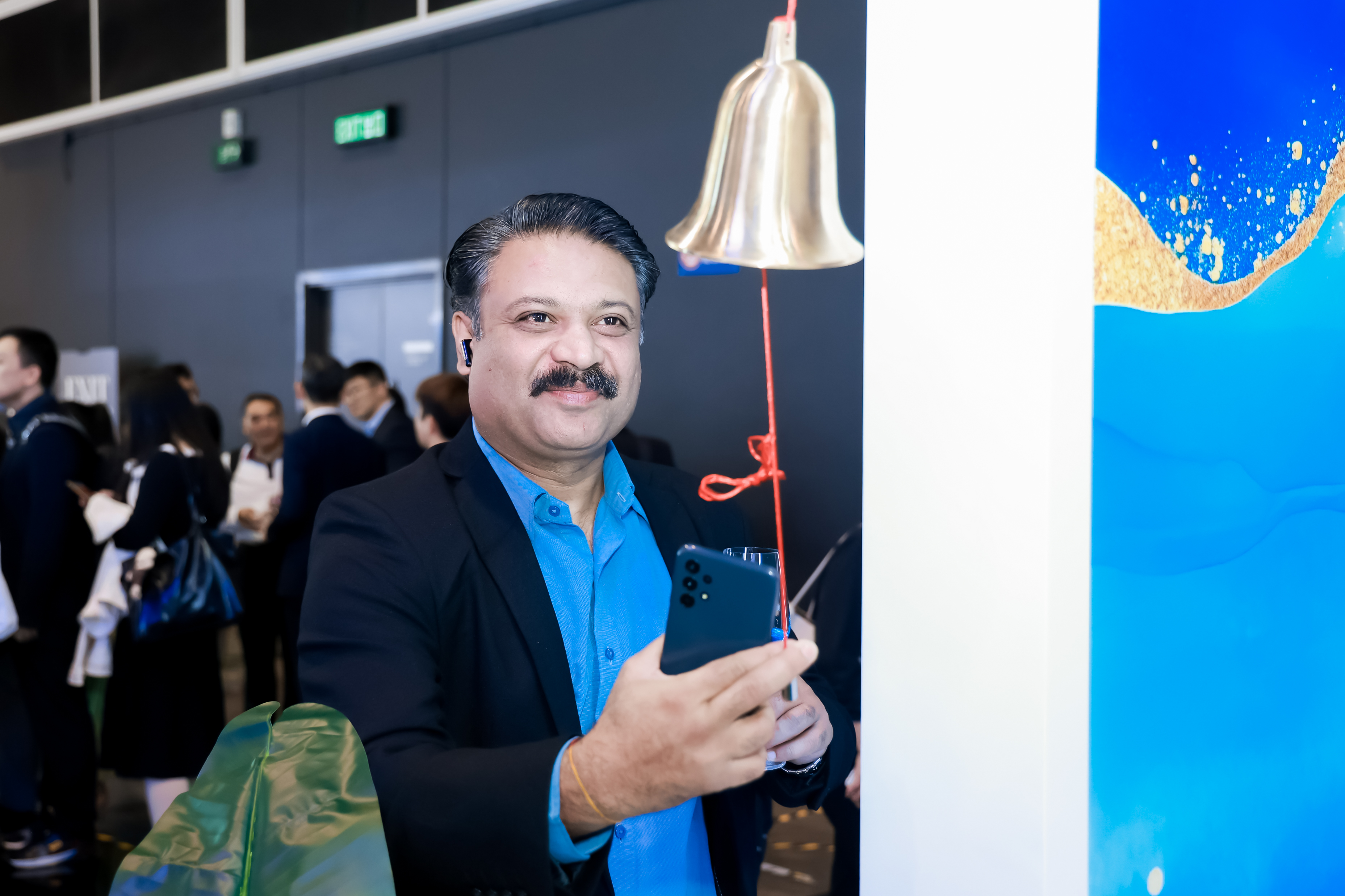 ZENG5530-opq4096007690.jpg ZENG5530-opq4096007690.jpg