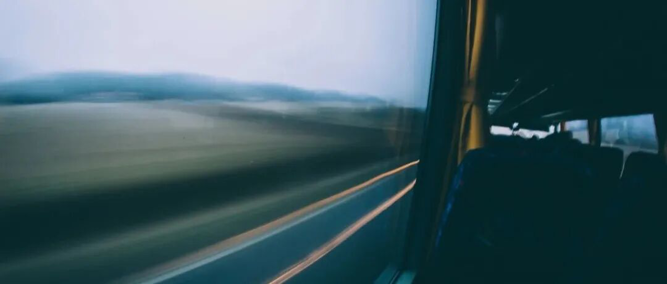 11月首个交易日，股票ETF市场净流入近60亿元，资金近期持续加仓ETF