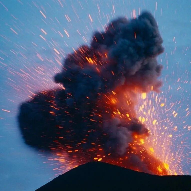 国家集成电路基金在中芯国际H股的持股比例从4.79%升至9.25%