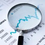 穿越“配置困局”：解密五星二级债基的攻守平衡术