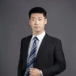 投资“多面手”华商基金厉骞：在宏观与微观间，寻找“七八点的太阳”